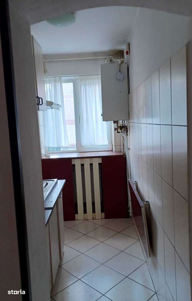 G.Enescu-Apartament 2 camere et.2, cu centrala,pret 68000Euro - Imagine principală: 2/5