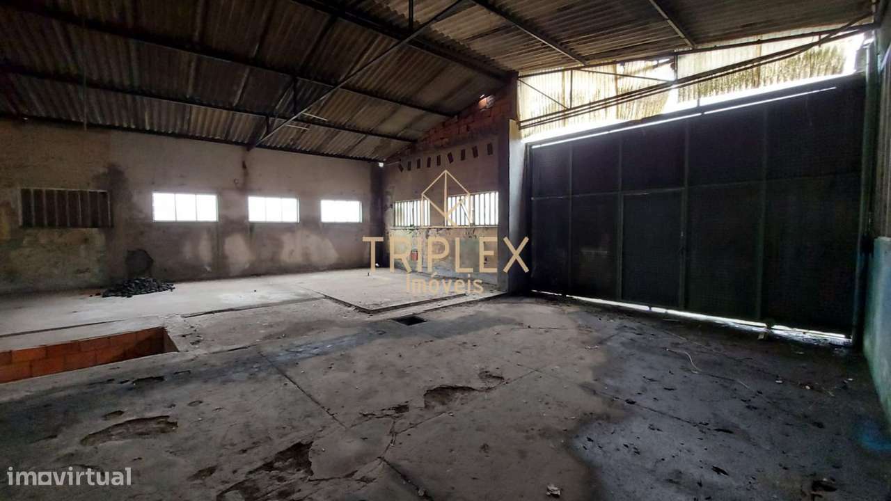 Armazém em Silva Escura-21