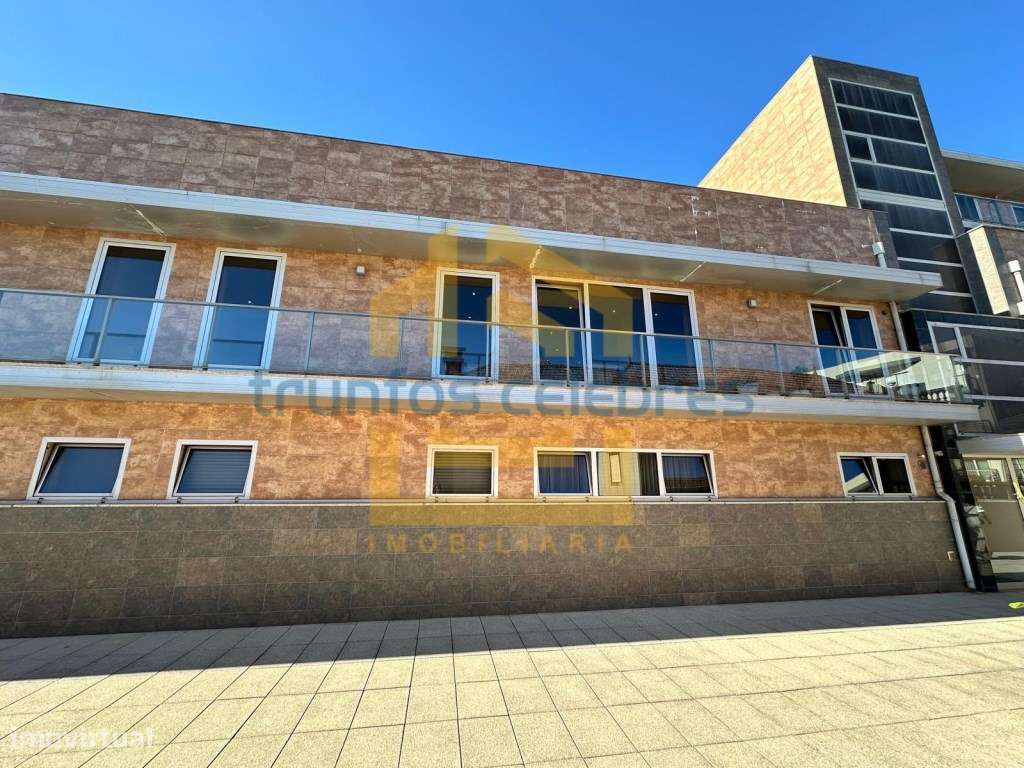 T4 no centro da Póvoa de Varzim, em condomínio fechado com piscina ...-26