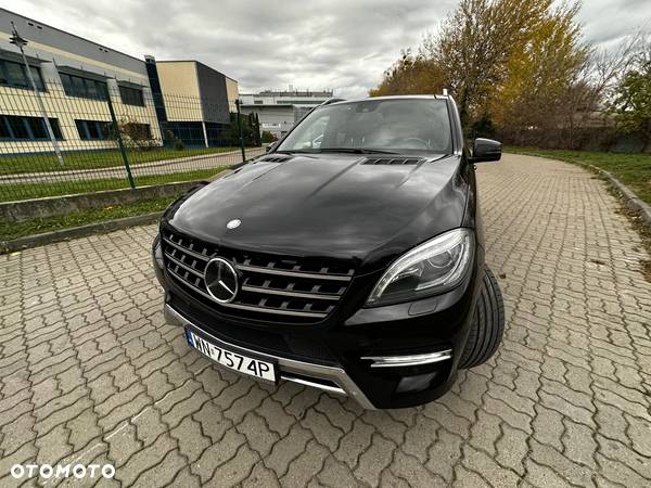 Mercedes-Benz ML 350 BlueTec 4-Matic - 16