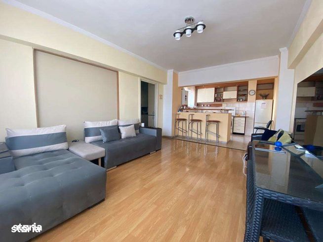 Centru - Piața Unirii , apartament 4 camere , 92 mp etaj intermediar-0