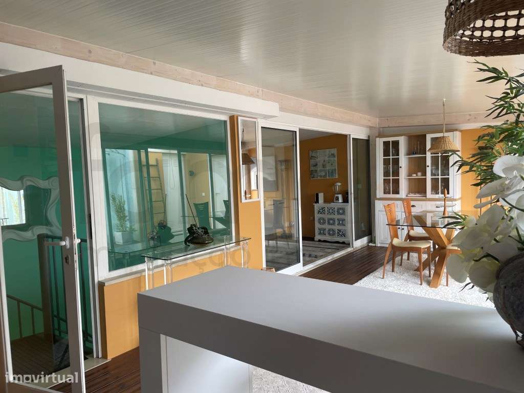 Penthouse Exclusiva com Terraço Panorâmico - Setúbal-13