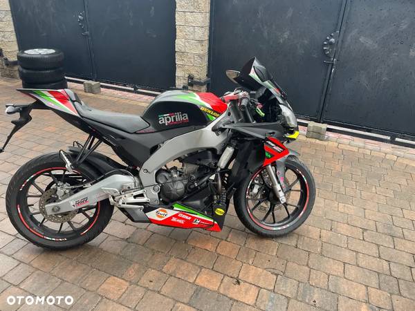 Aprilia RS - 7