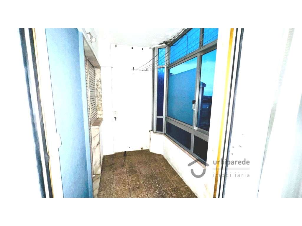 Apartamento T3, em Monte Abraão Queluz-13