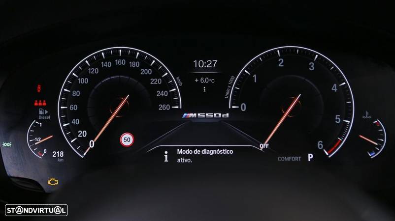 BMW M550d xDrive Auto - 12