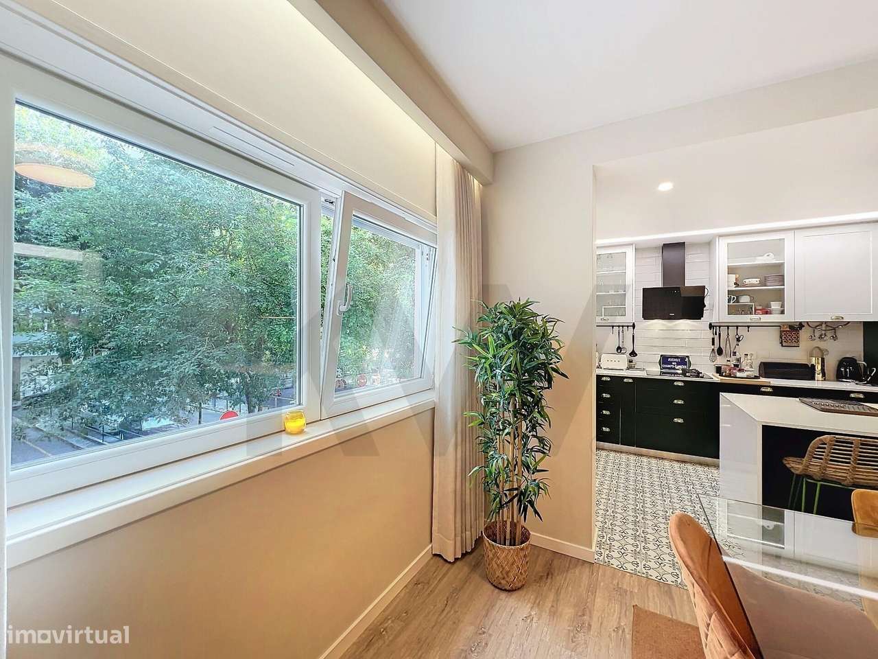 Arrenda: Apartamento T2 Renovado no Prestigiado Condomínio "Jardins de - Grande imagem: 5/45