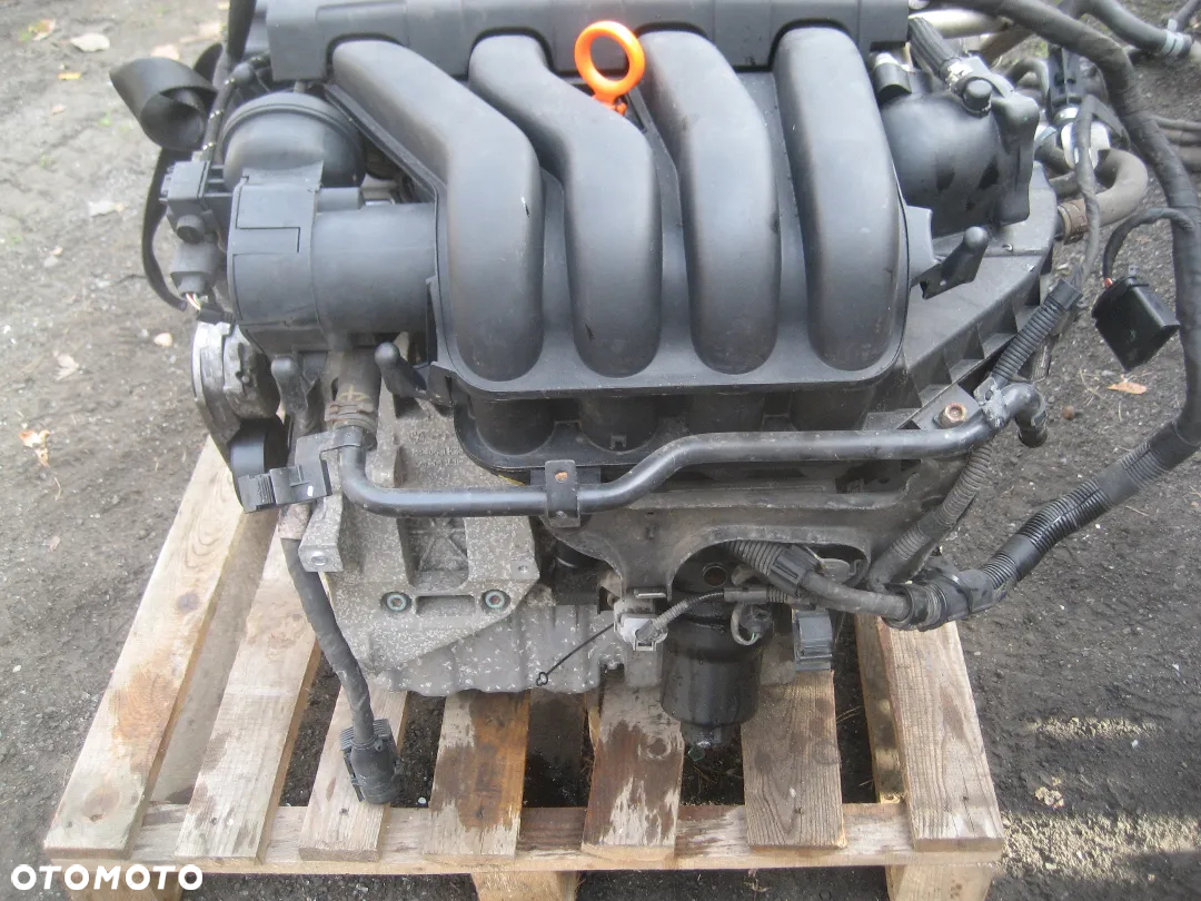 vw passat b6 2,0 fsi benzyna silnik motor symbol BVY - 5