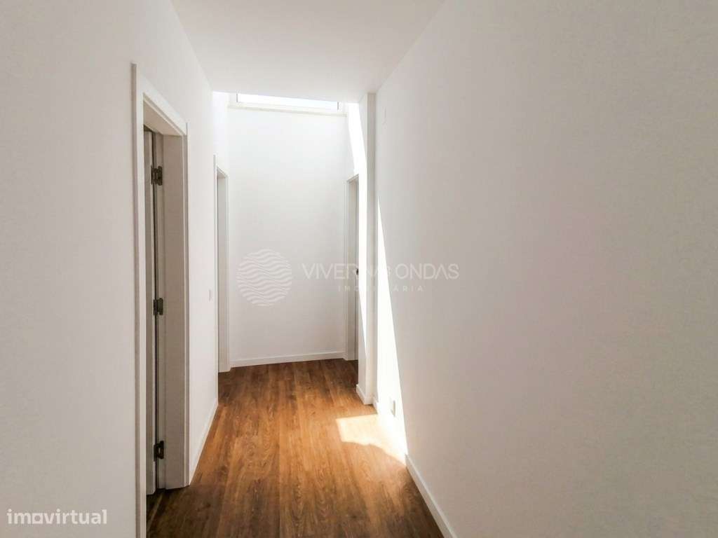 Moradia T3 nova com Piscina no Alto do Índio, Sobreda-10
