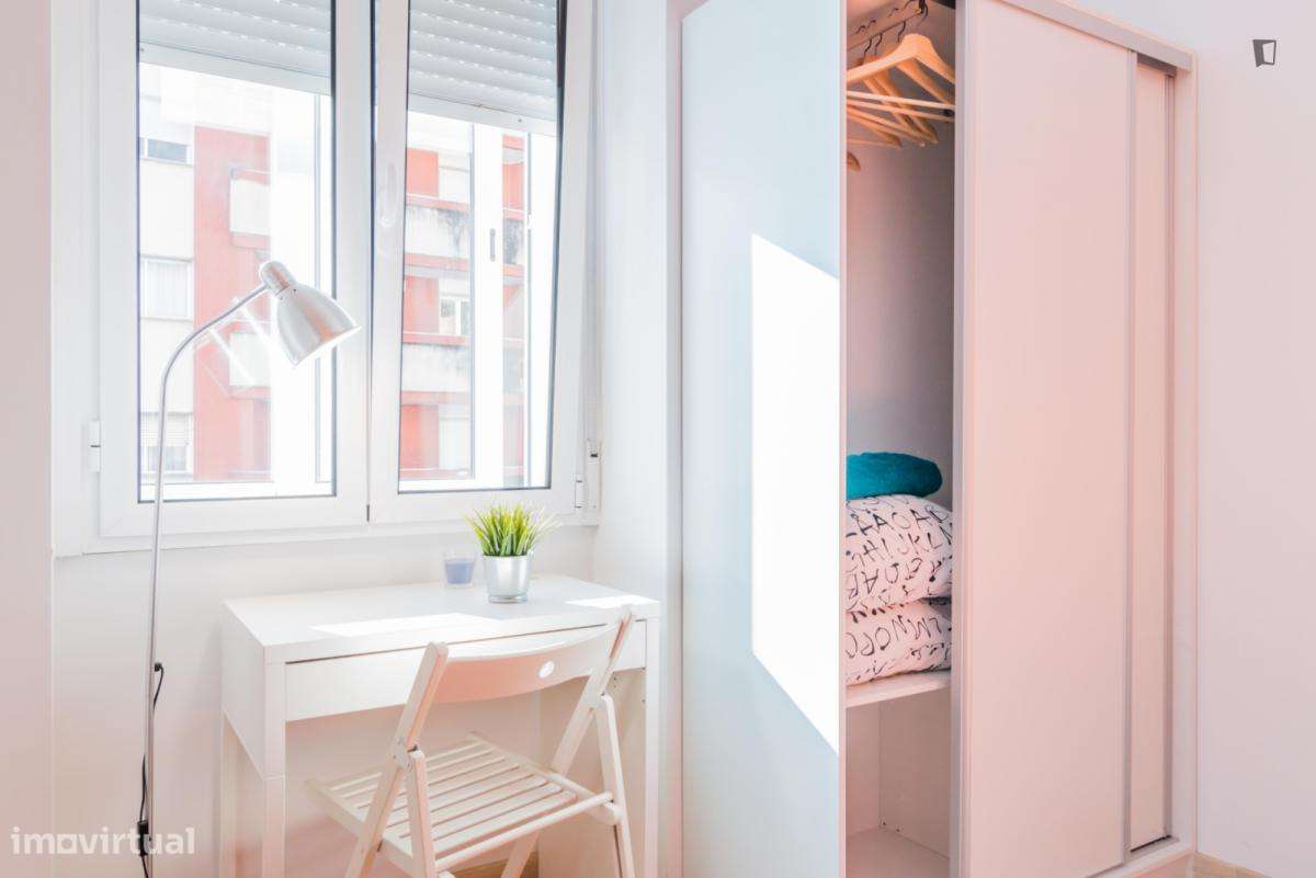 Apartamento com 1 quartos - localizado em  Coimbra - Grande imagem: 4/10