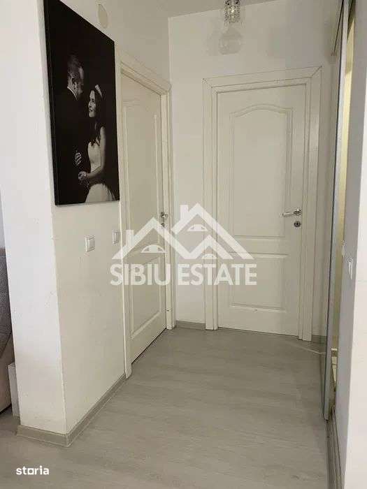 Apartament de vanzare 3 camere 2 bai gradina 74mp si parcare Selimbar - Imagine principală: 5/7