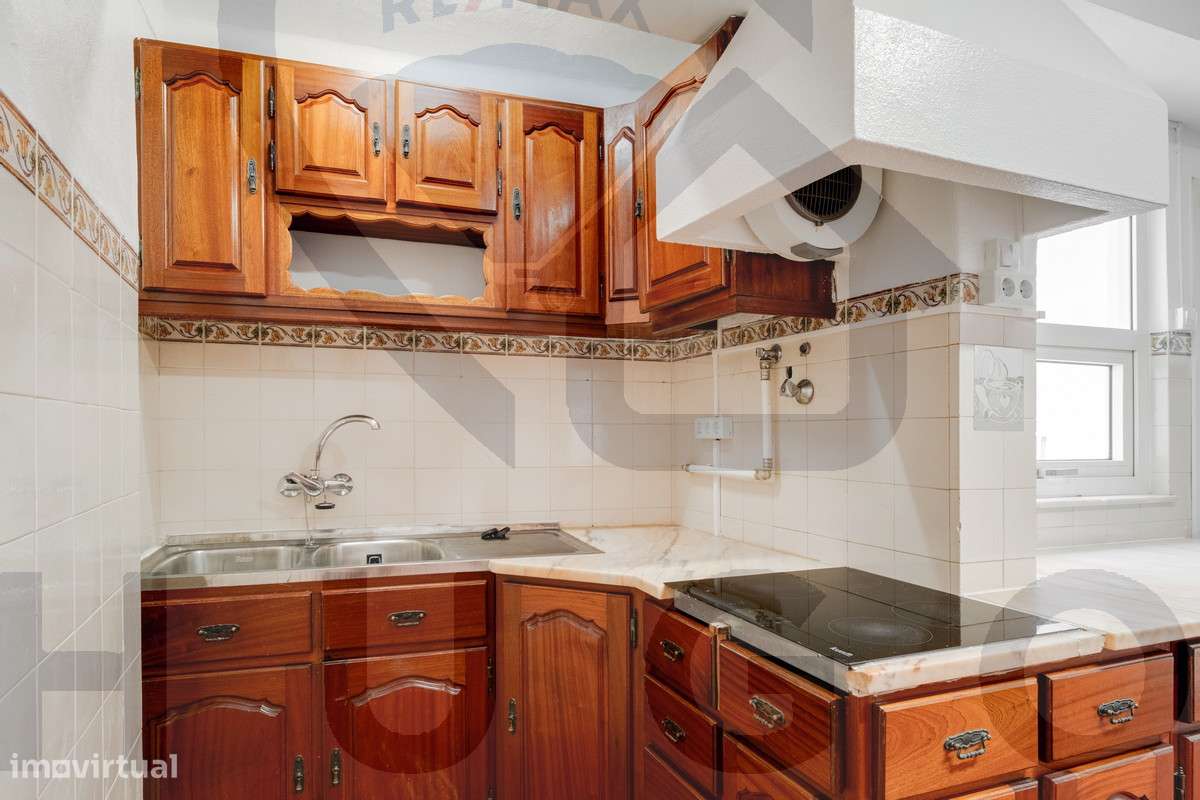 Moradia T3 no Centro Histórico de Évora Renovada-7