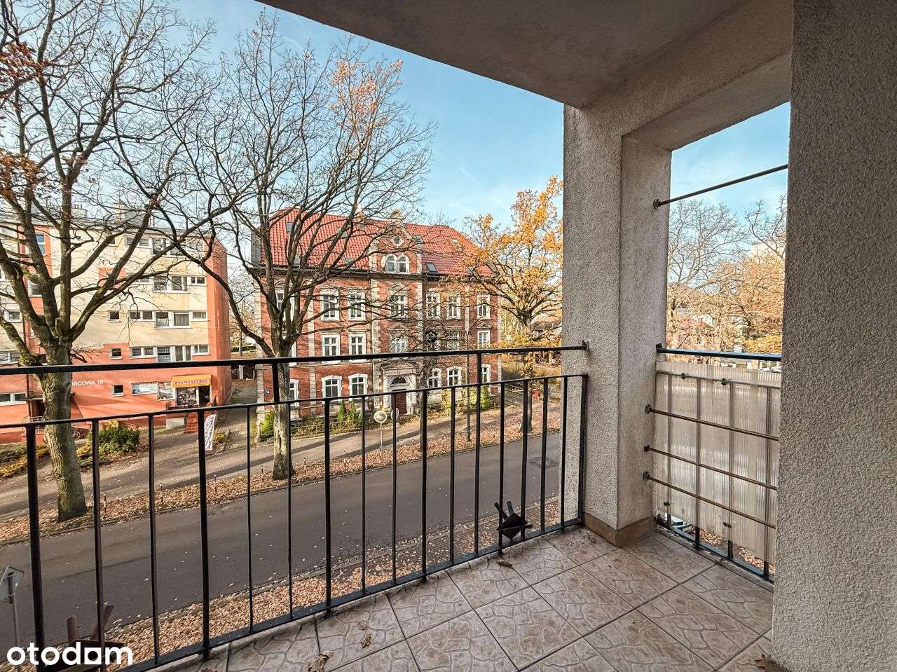 2 pokoje 47m2 przy ul. Dworcowej oddzielna kuchnia-0