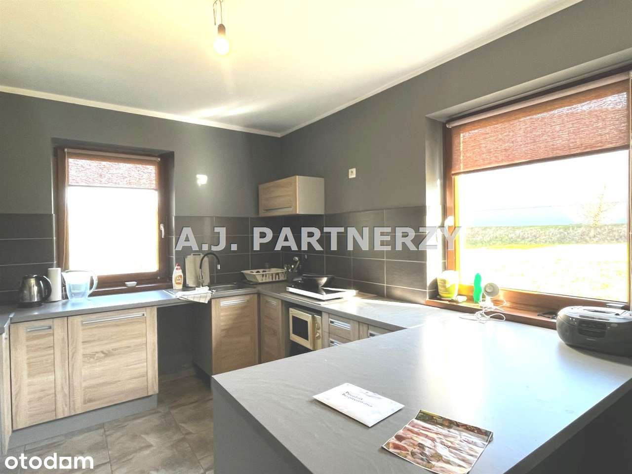 Dom poza miastem na dużej działce-11