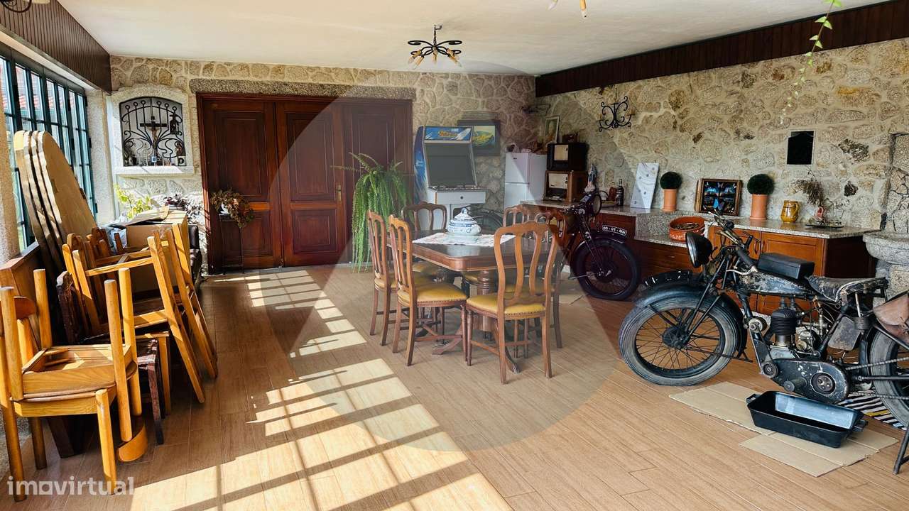 Fantástica moradia T6 c/ piscina-17