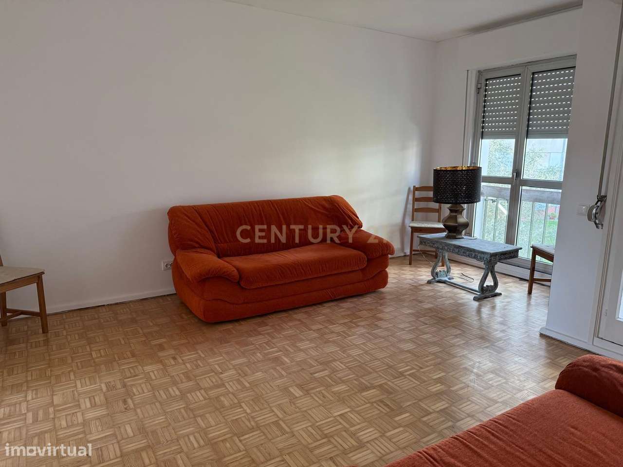 Apartamento T3 em Praceta Tranquila – Santo António dos Cavaleiros - Grande imagem: 3/25