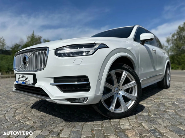 Volvo XC 90 D5 AWD Inscription - 8