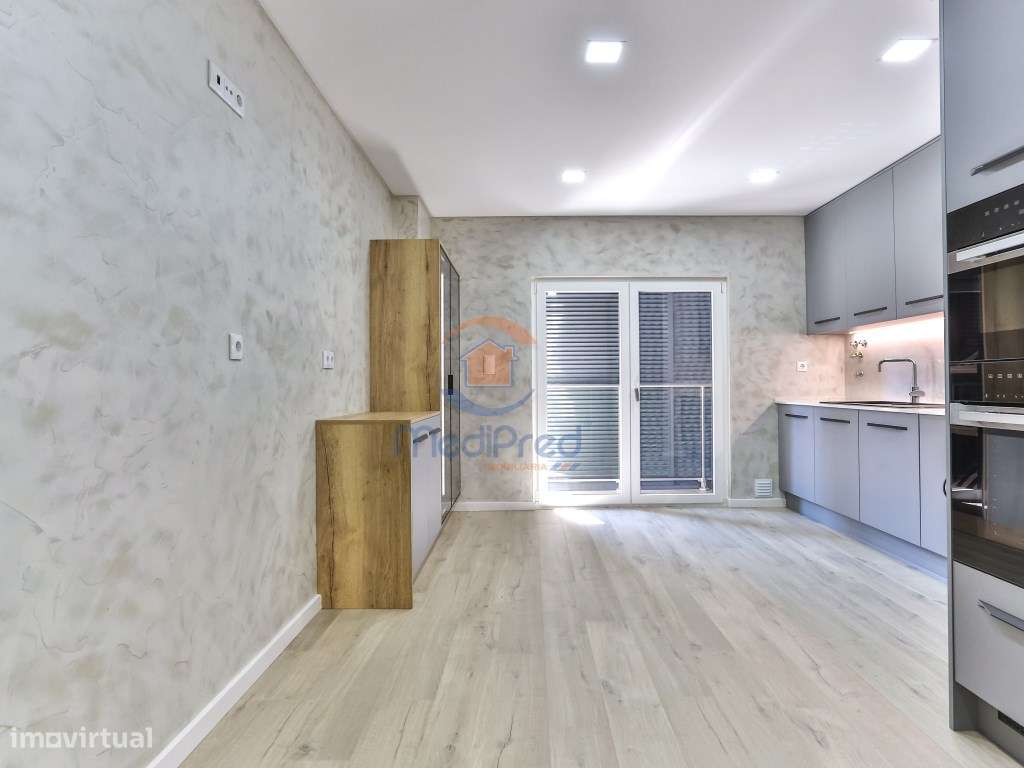 Portas da Cidade - Grande imagem: 4/28