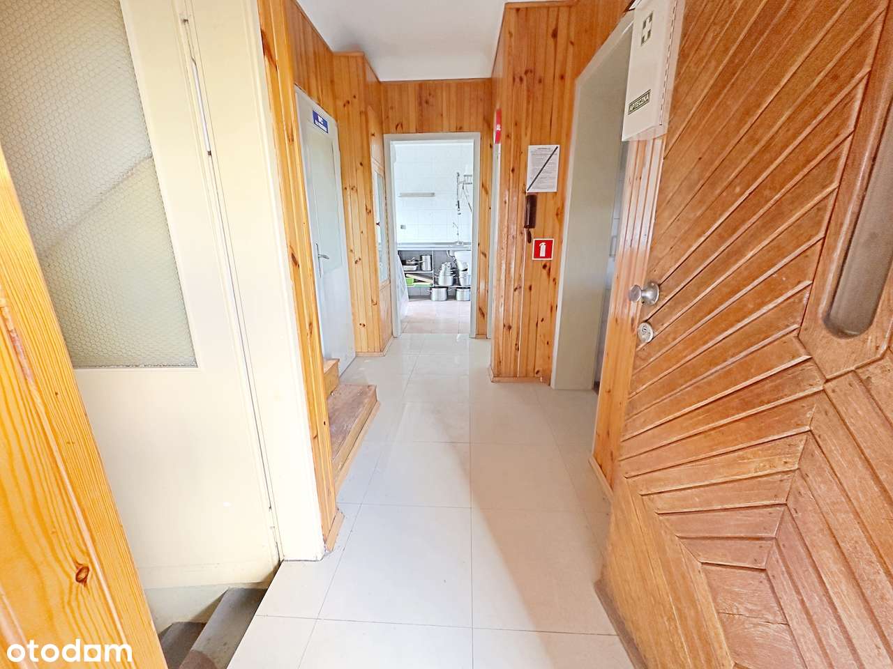 Budynek mieszkalno-usługowy ul. Częstochowska 91a w Kaliszu-8