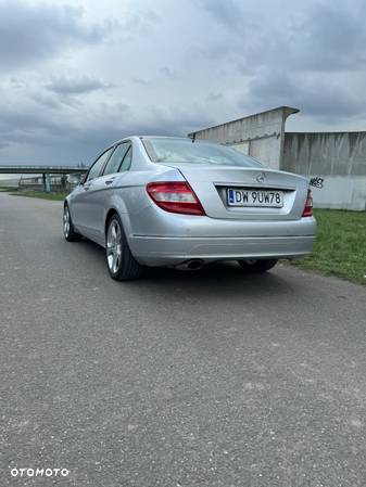 Mercedes-Benz Klasa C 200 T CGI Automatik BlueEFFICIENCY - 6