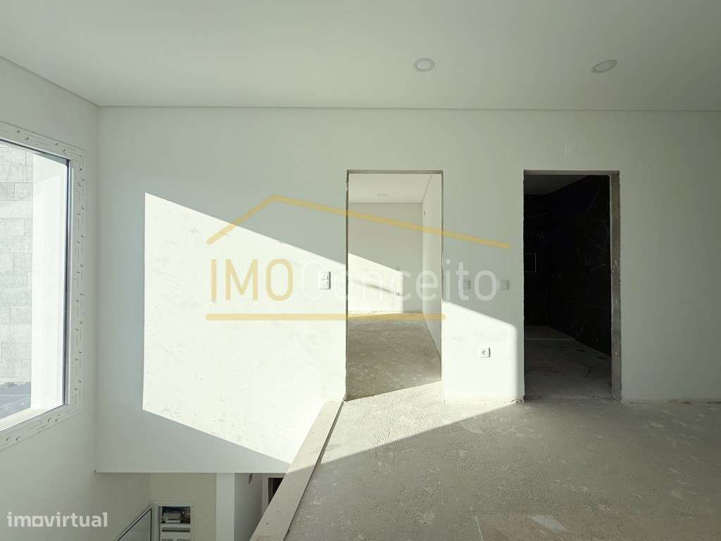 Moradia T5 Venda Entroncamento-11