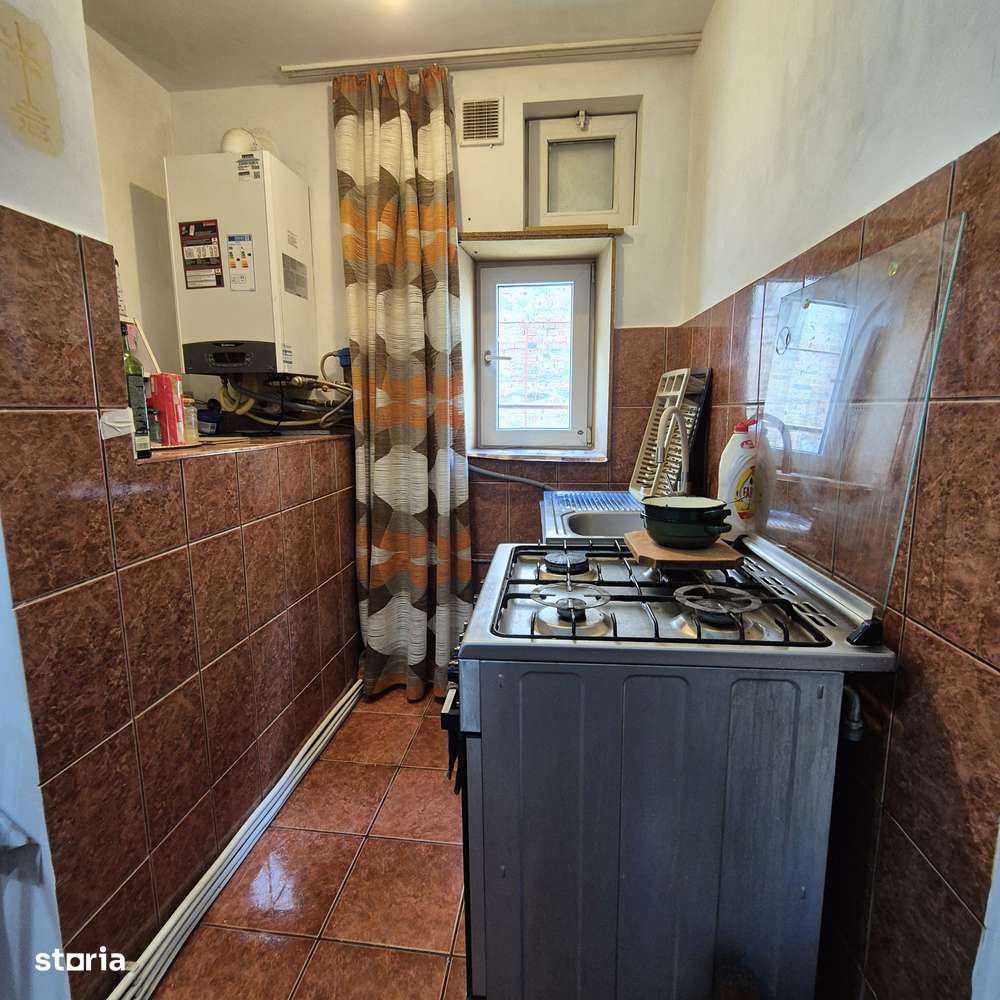 Apartament 3 camere la casa,Parneava - Imagine principală: 4/16