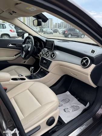 Mercedes-Benz GLA 200 (CDI) d Urban - 5