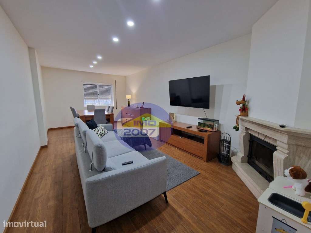 Apartamento T2+1 em Grijó - Grande imagem: 5/25