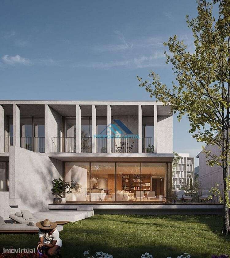 Moradia T3 com pátio e jardim-6