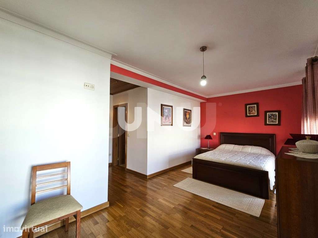 Moradia em Banda T5 - A 5 Minutos do Centro da Cidade de Viseu-22