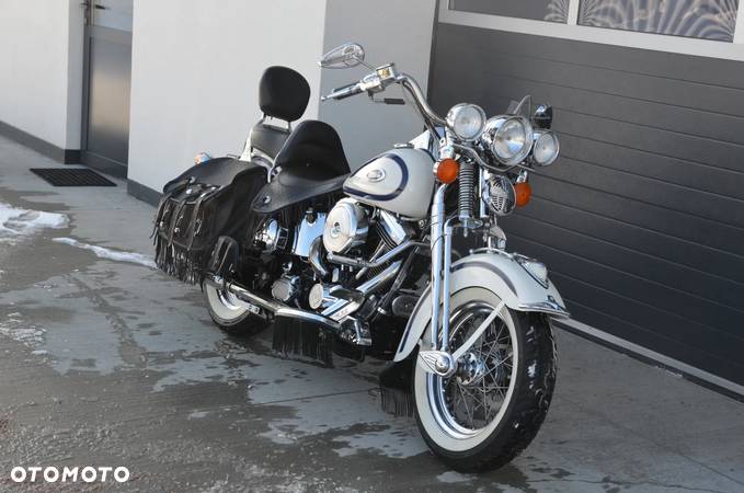 Harley-Davidson Softail Springer Classic - 31