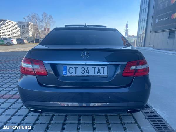 Mercedes-Benz E 300 BlueTEC 7G-TRONIC Avantgarde - 17