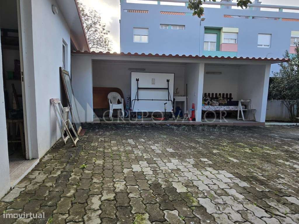 Moradia independente em Pilotos-Lazarim- Costa da Caparica-19