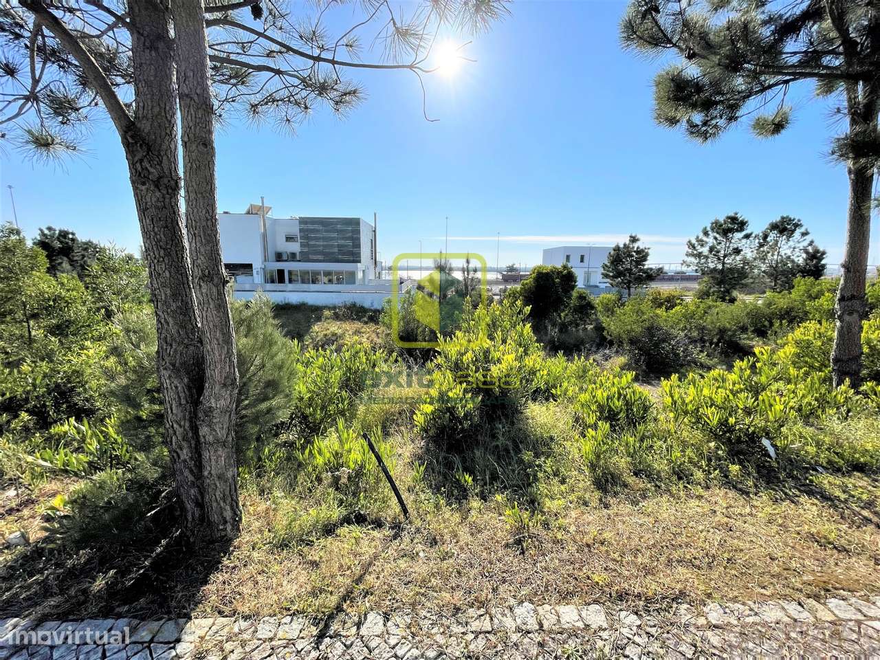 Lote de Terreno - Grande imagem: 4/10