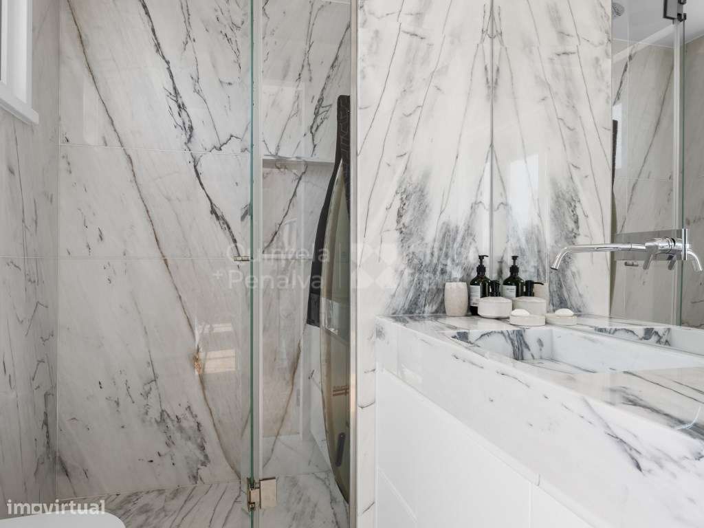 Penthouse T3 Duplex com Terraço | Próximo das Amoreiras-21