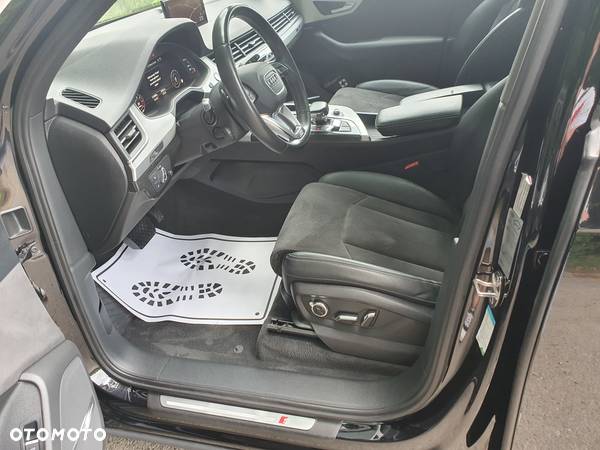 Audi Q7 3.0 TDI Quattro Tiptronic - 23