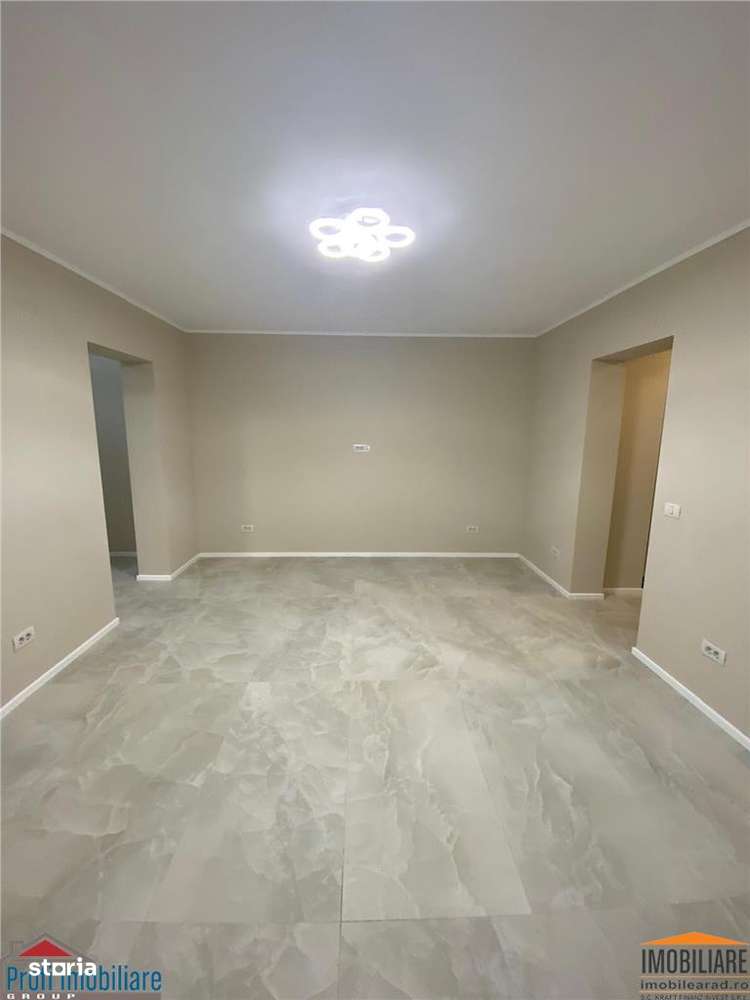 Ap. renovat 2025 la parter, Podgoria, pt. locuinta si activitati comer - Imagine principală: 5/17