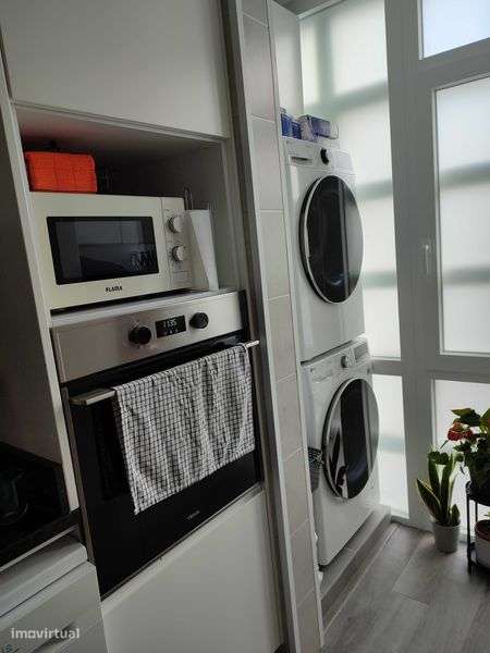 Vendo T2 Remodelado em Santo António dos Cavaleiros - Grande imagem: 4/12