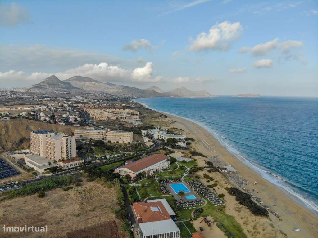 Terreno com 22.040m2 - Porto Santo-31