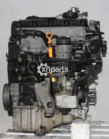 Motor AUDI A4 (8E2, B6) 1.9 TDI | 11.00 - 12.04 Usado REF. AWX - 2