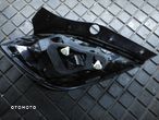 LAMPA TYLNA PRAWA OPEL ASTRA H III 5 DRZWI HB LIFT CIEMNA - 2