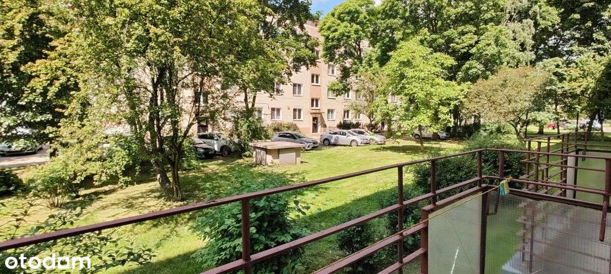Wygodne 3 pokoje na Karolewie z balkonem-10