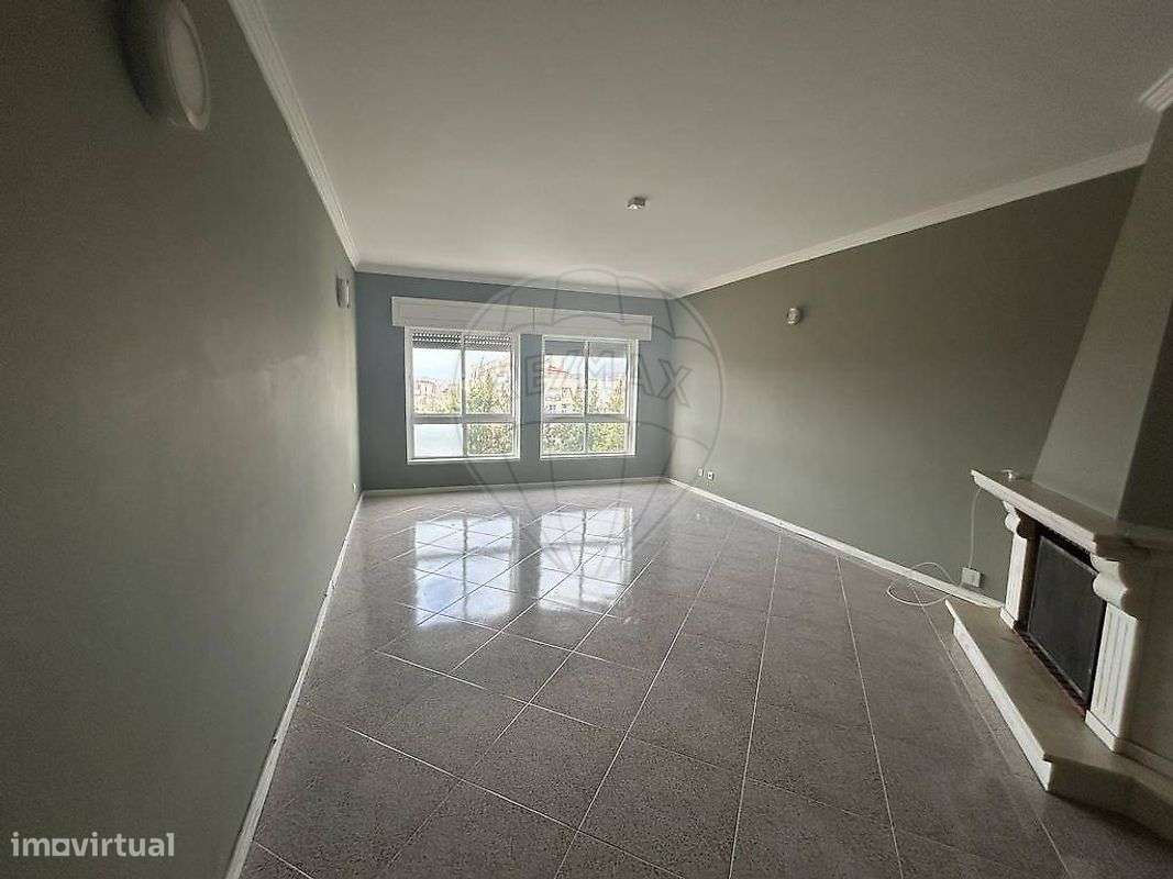 Apartamento T2 para arrendamento - Grande imagem: 4/9