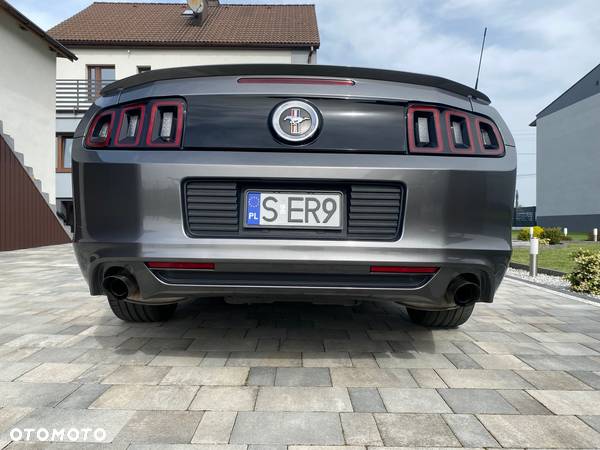 Ford Mustang 3.7 V6 Premium - 24