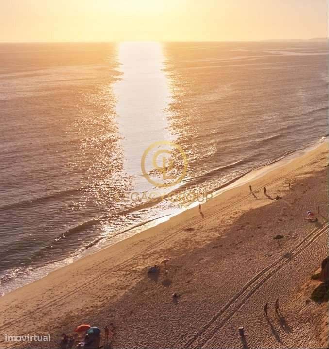 Moradias T2 de Luxo com Piscina e Jardim Privados no Coração de Alm...-25