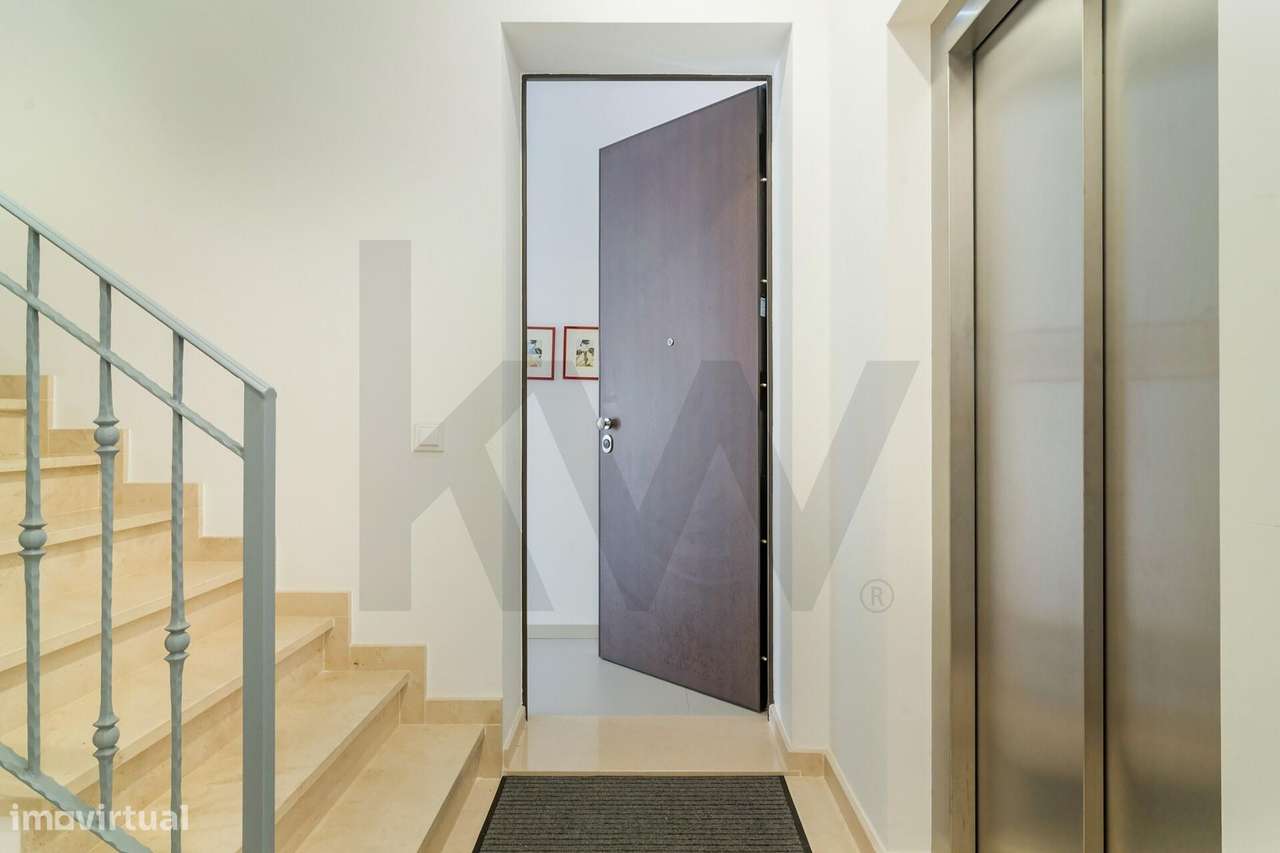 Apartamento T1 de Luxo para Arrendamento – Ideal para Expats | Estoril - Grande imagem: 4/25