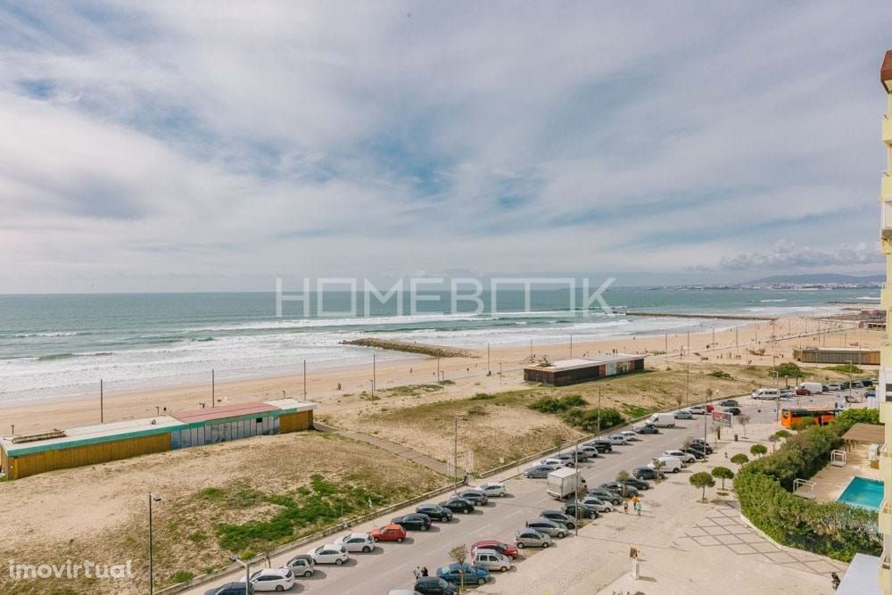 Apartamento T2 - Primeira linha mar - Costa da Caparica