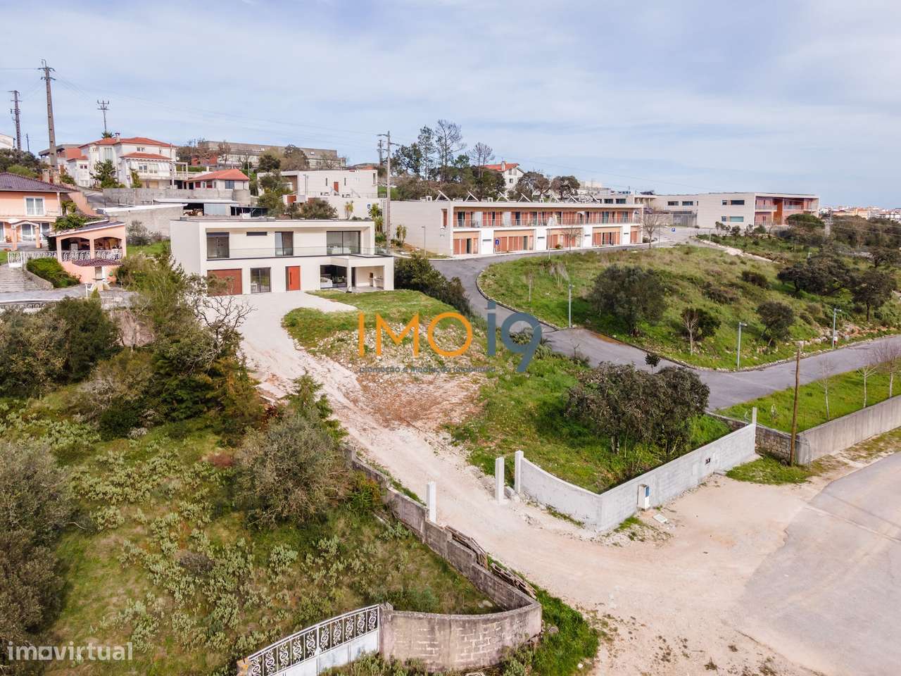 Moradia T4 com Vista Panorâmica em Fátima-52