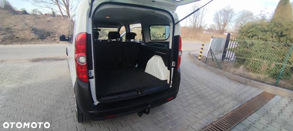 Opel Combo - 21