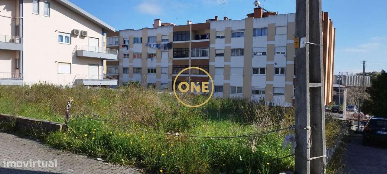 Terreno Urbano para Construção em Localização Premium! - Grande imagem: 3/12