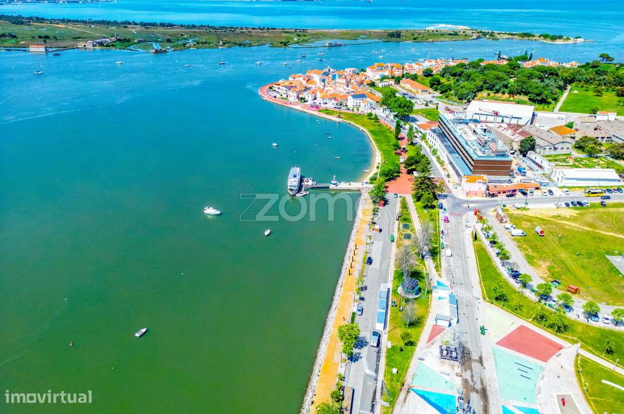 Apartamento T3, 1º Andar Novo, Condomínio Colina do Outeiro, Seixal - Grande imagem: 4/60